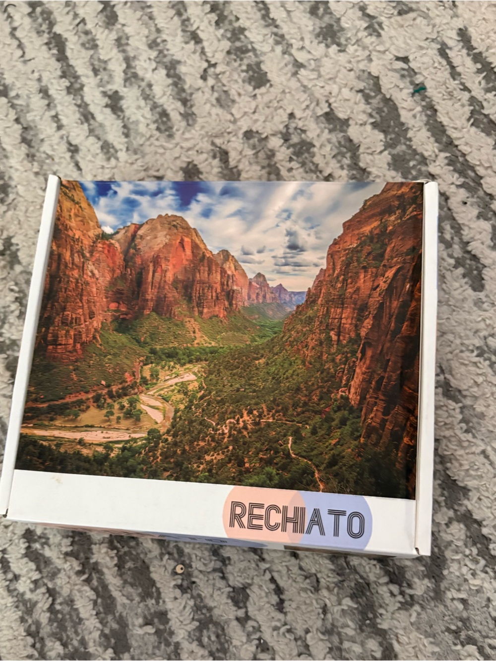 NWT 1000 piece canyon puzzle